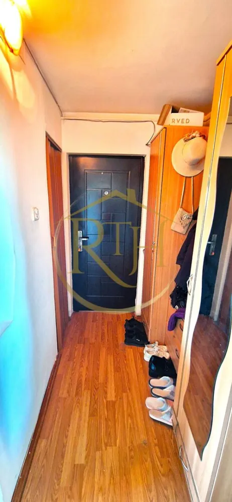 Vand apartament 2 camere,zona linistita cu mult spatiu verde ,0 Comision