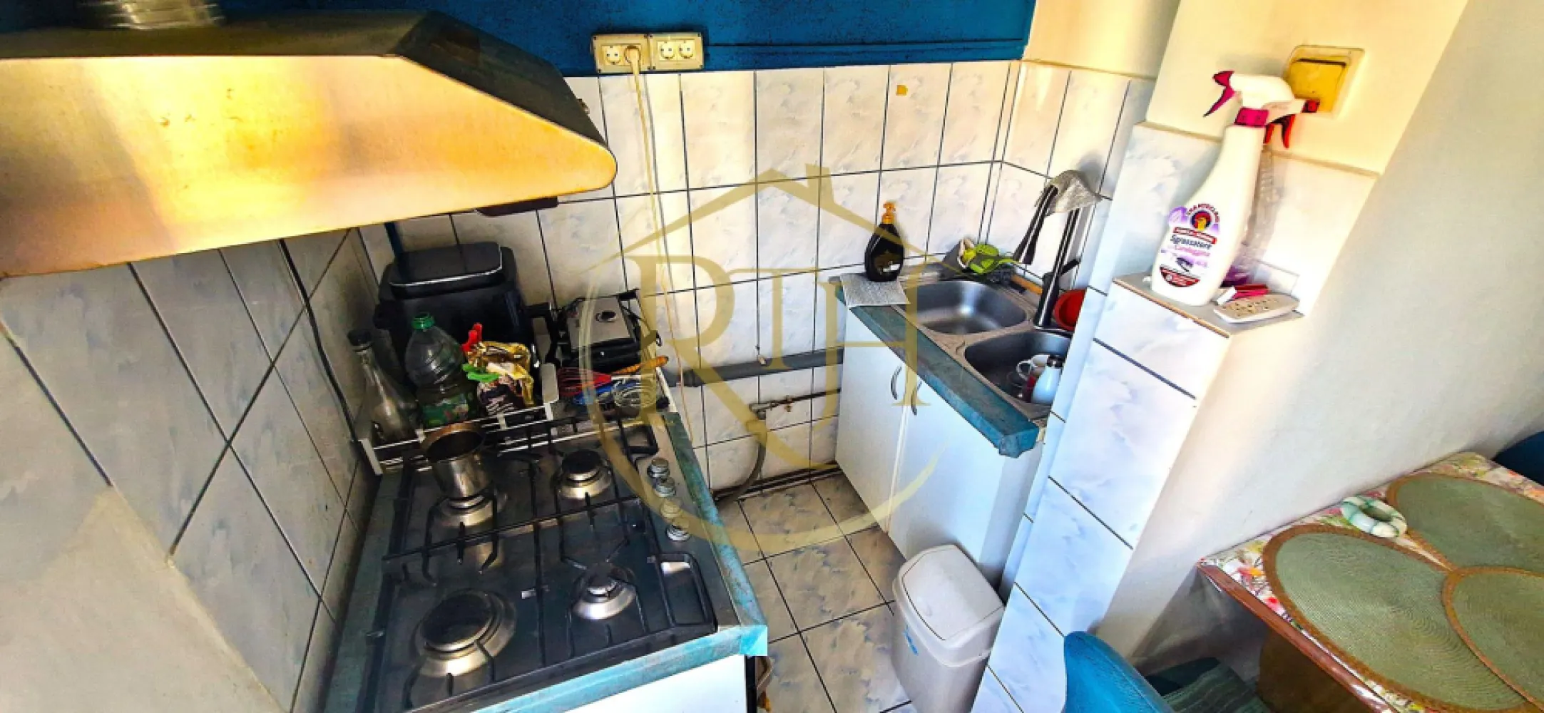 Vand apartament 2 camere,zona linistita cu mult spatiu verde ,0 Comision