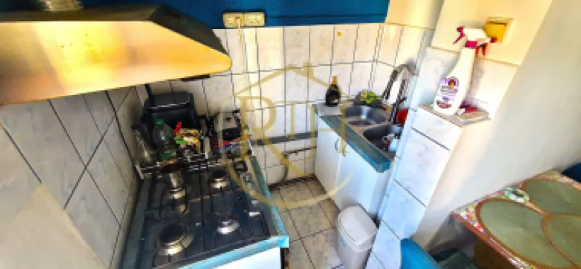 Vand apartament 2 camere,zona linistita cu mult spatiu verde ,0 Comision
