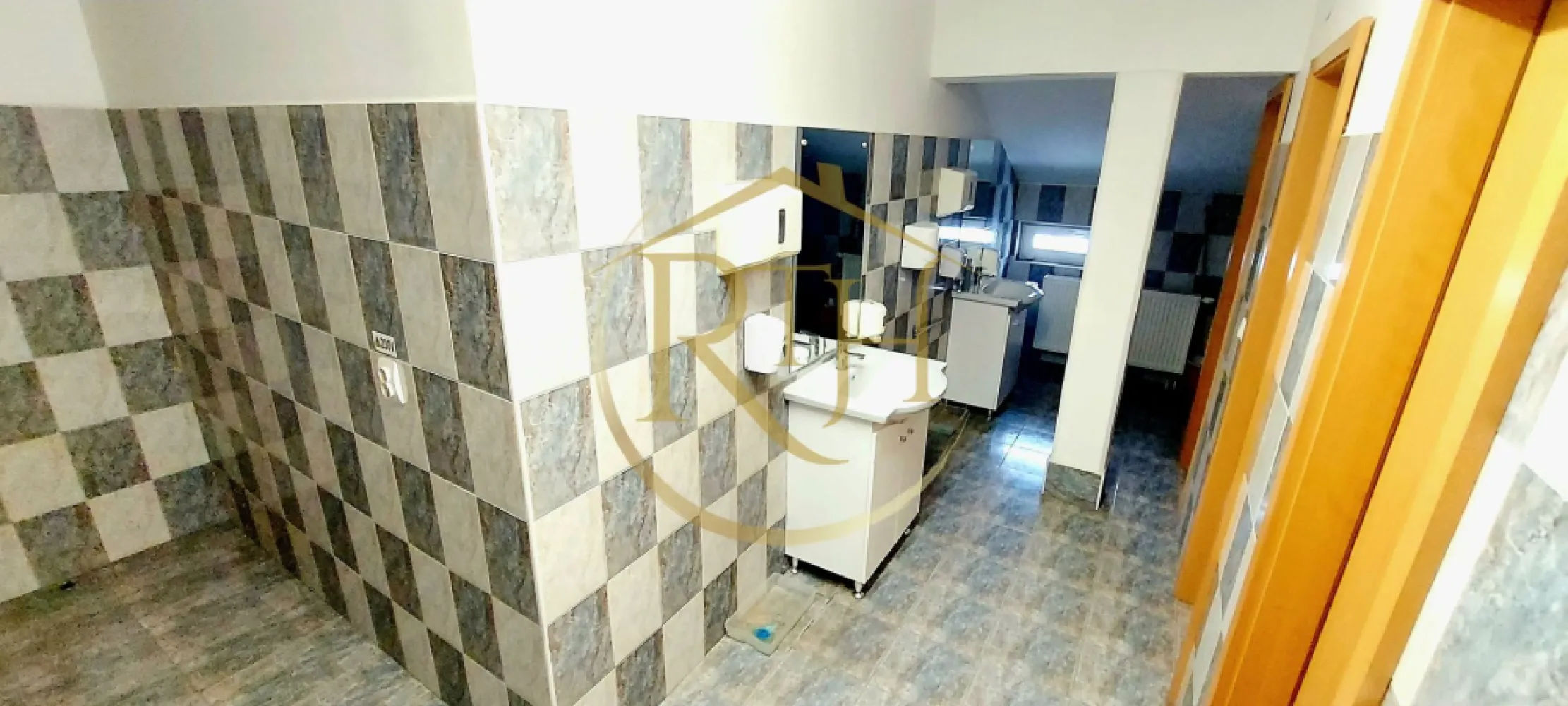 Oferim spre inchiriere birou 28 mp, zona Soarelui