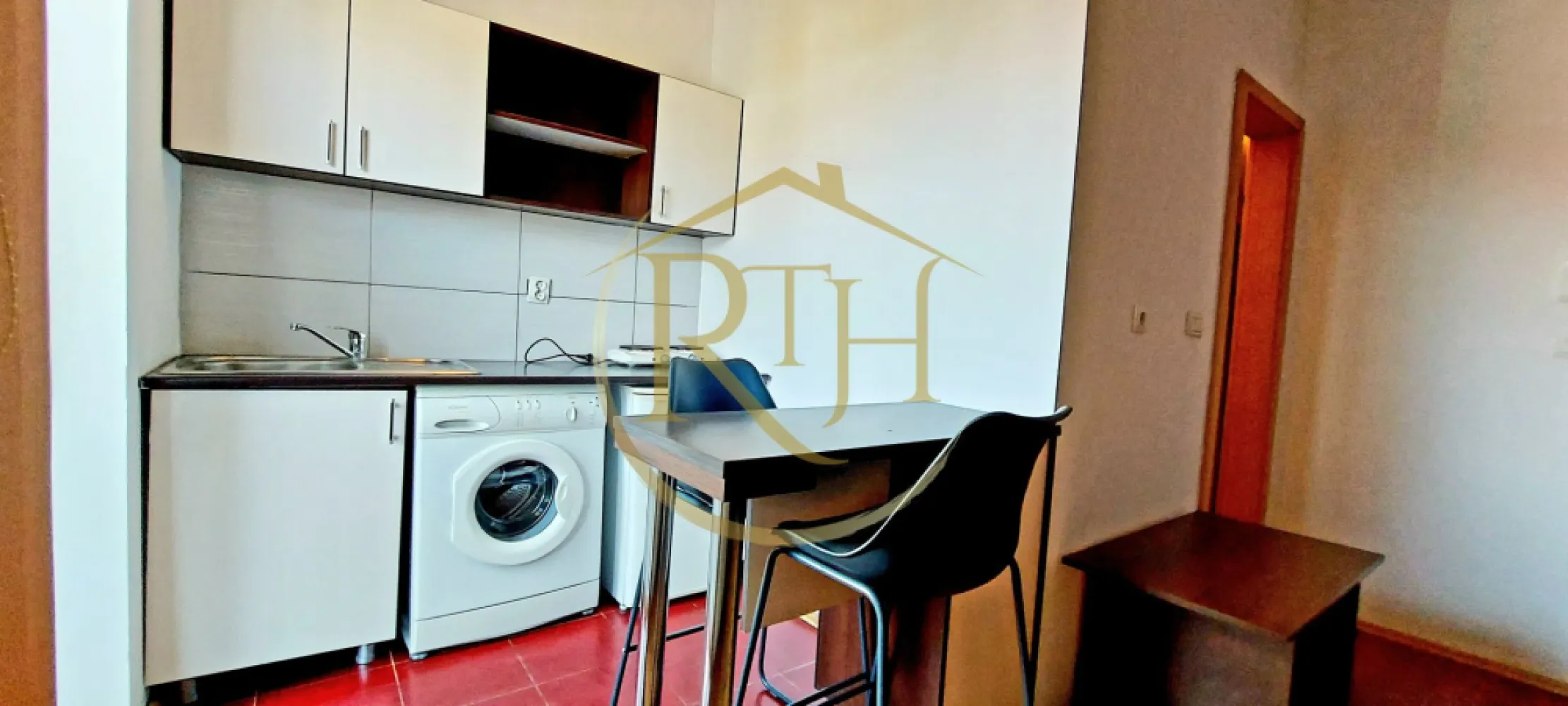 Oferim spre inchiriere, apartament 1 camera, studio, Zona Soarelui