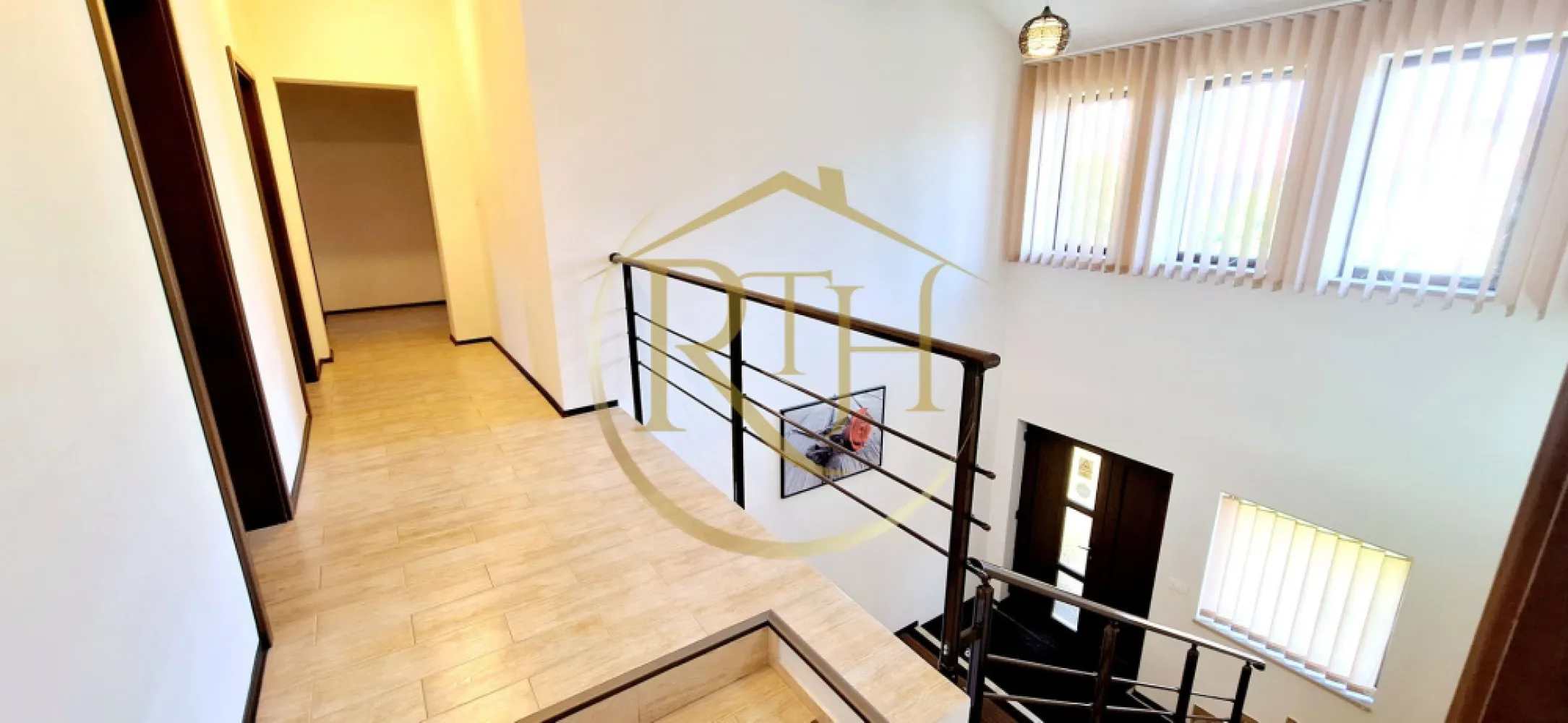 Oferim spre inchiriere, casa cu 4 camere pentru locuit sau birouri, Mehala