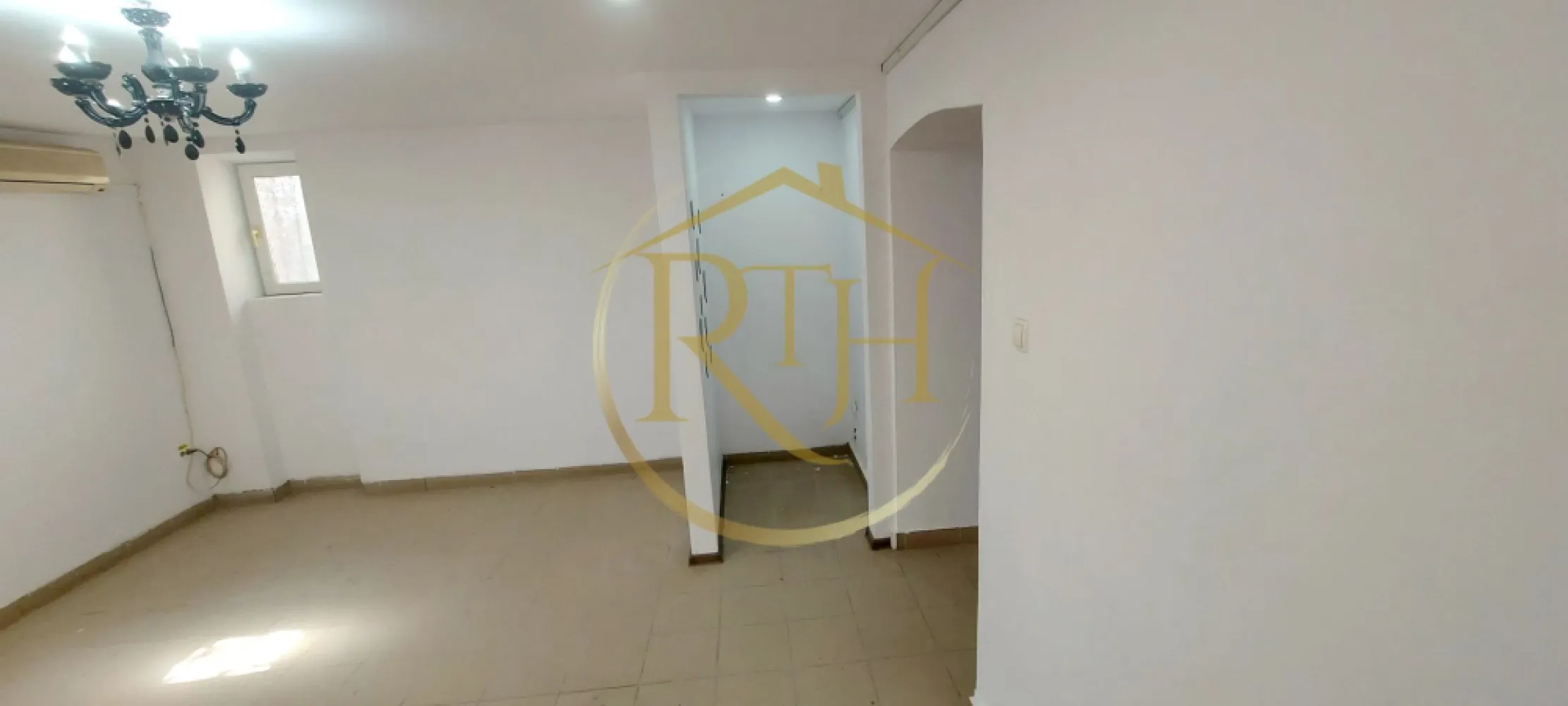 Închiriere spațiu comercial – Zona Centrală – 77 mp
