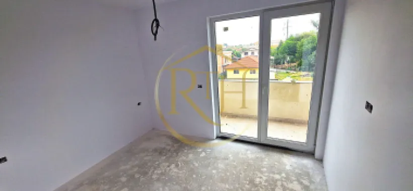 Vand apartamente noi cu 3 camere in Giroc preturi de la 85000.