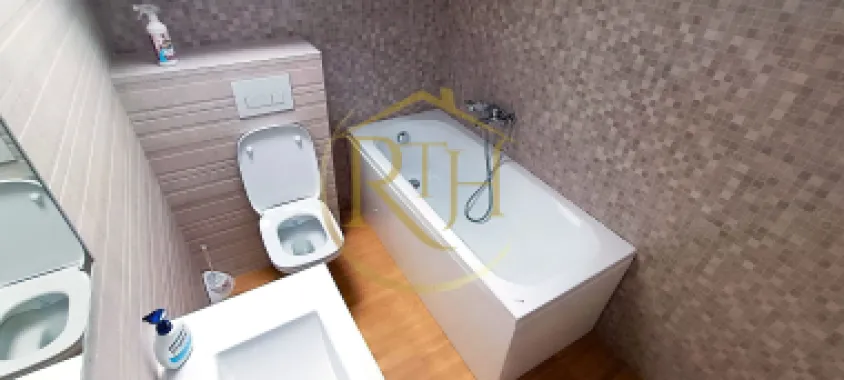 Apartament de închiriat (SAD) – ideal pentru locuință sau activități comerciale