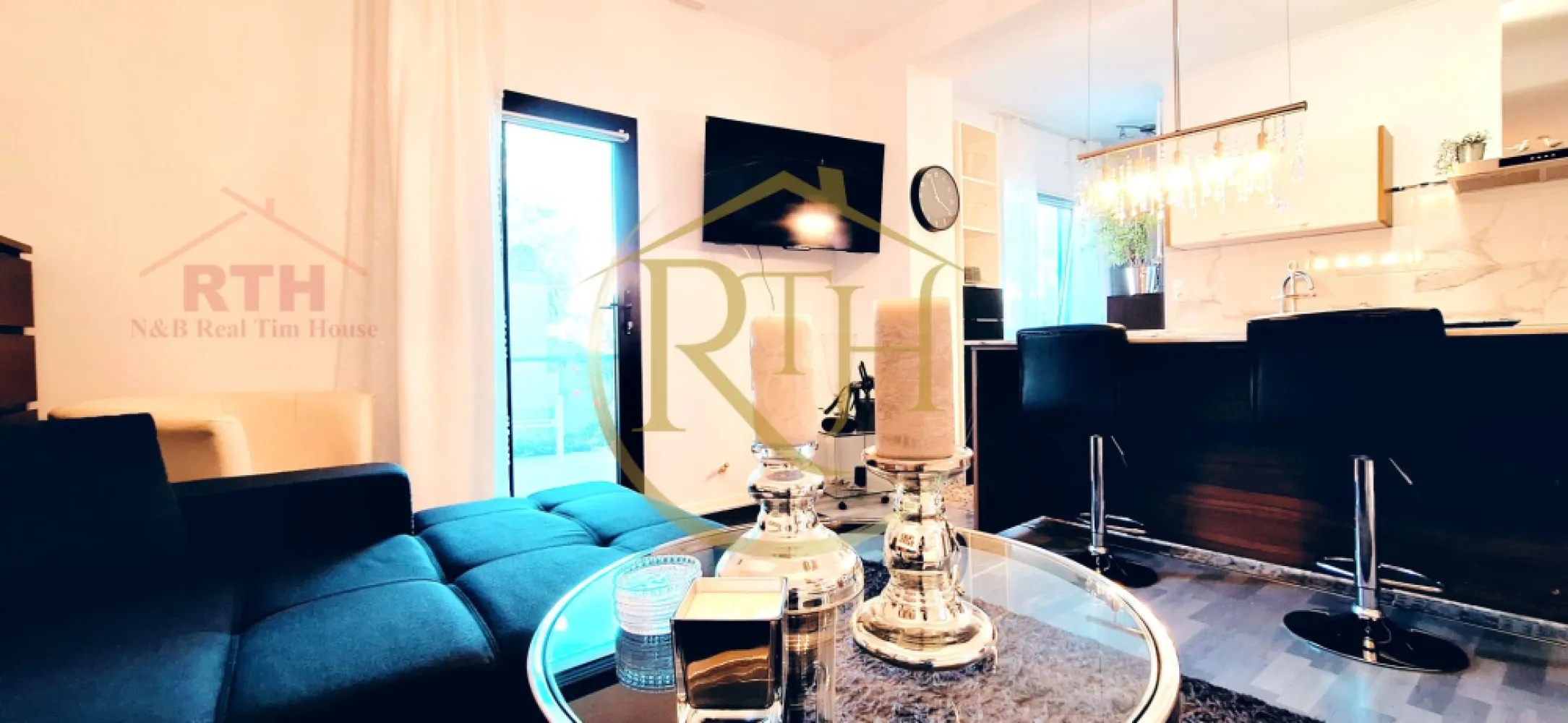 Oferim spre vanzare, proprietate deosebita, 7 camere, zona Modern