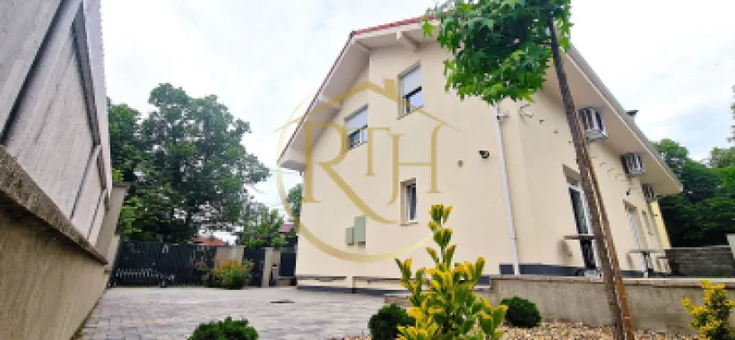 Logo RTH Imobiliare logo