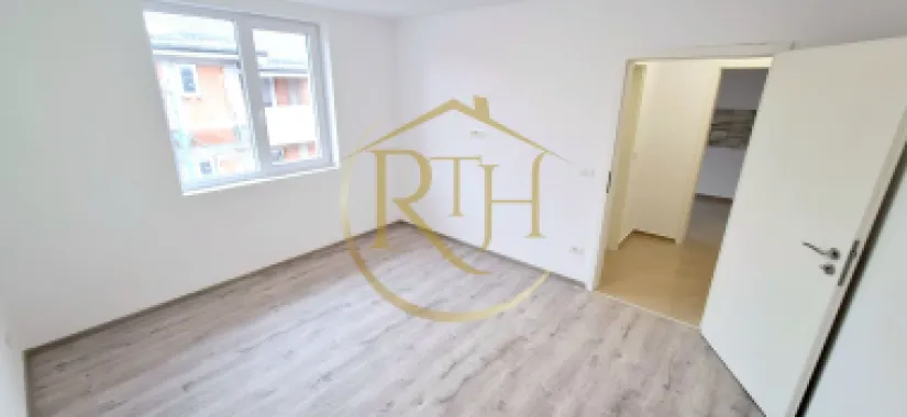Logo RTH Imobiliare logo