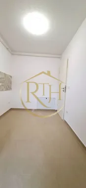 Oferim spre vanzare apartamente cu 1 si 2 camere, Giroc, Zona Centrala