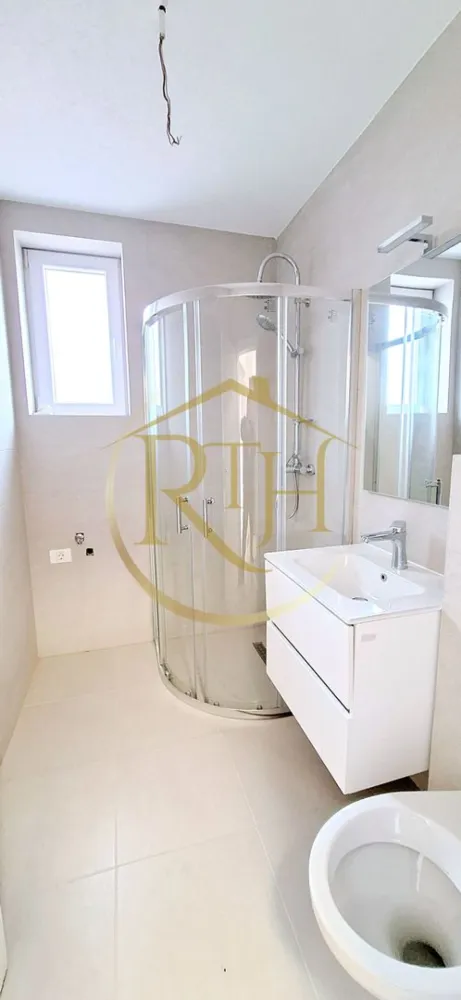 Oferim spre vanzare apartamente cu 1 si 2 camere, Giroc, Zona Centrala