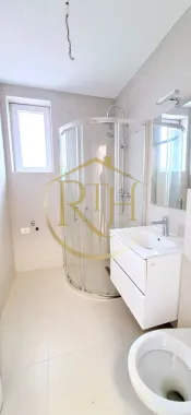 Oferim spre vanzare apartamente cu 1 si 2 camere, Giroc, Zona Centrala