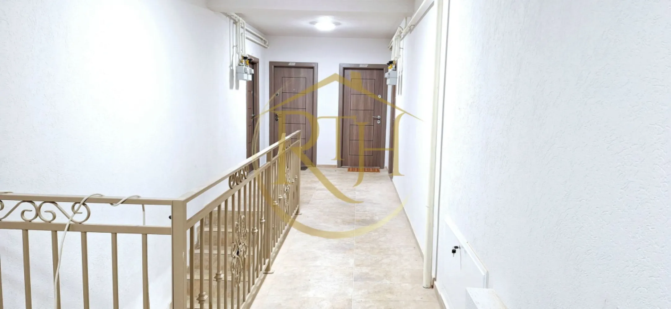 Oferim spre vanzare apartamente cu 1 si 2 camere, Giroc, Zona Centrala