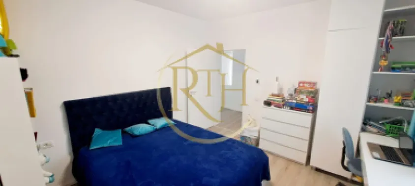 Vând casă vila cu 5 camere,in Giroc ,materiale premium,comision ,0'