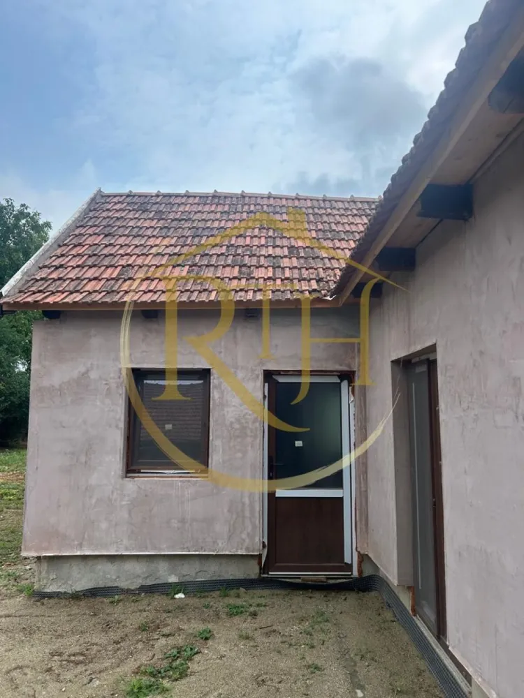 Casa plus teren de vânzare în Balinț,comision ,,0''