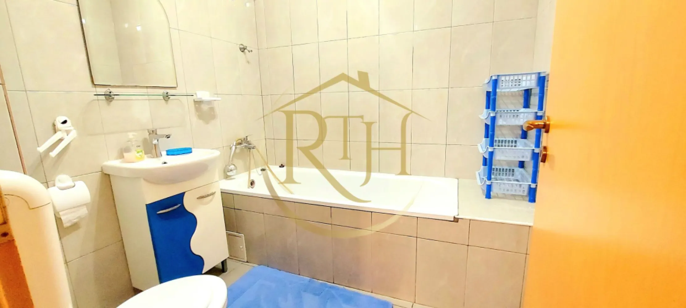 Apartament 2 camere, centrala porprie, parcare, Zona Centrala, Giroc
