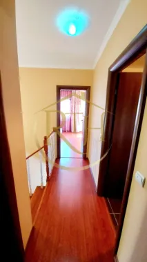 Oferim spre inchiriere casa-duplex,4 camere,Dumbravita aproape de Lidl