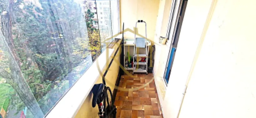Vand apartament cu 4 camere in zona spitalul judetean,comision ,,0''