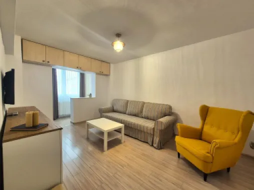 Zona Spitalul Judetean, apartament renovat complet