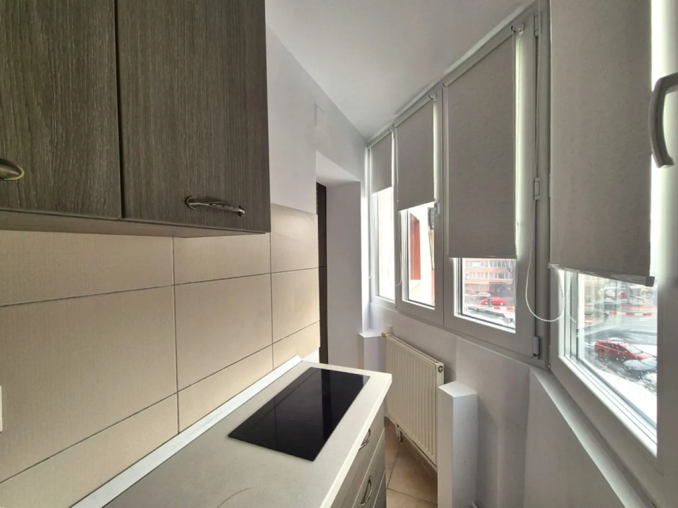 Zona Spitalul Judetean, apartament renovat complet
