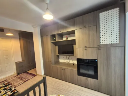 Zona Spitalul Judetean, apartament renovat complet