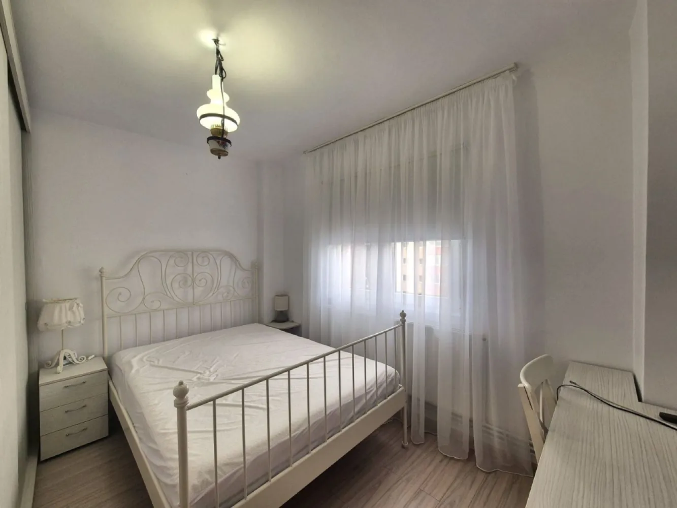 Zona Spitalul Judetean, apartament renovat complet