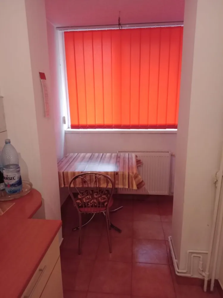 Apartament de Vanzare - Zona Brancoveanu - 55 mp