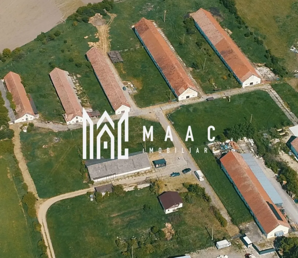 Teren intravilan I 70.000 mp I Front Stradal I Apoldu de Sus - MAAC Imobiliare propune spre vânzare un lot de teren intravilan situat în localitatea Apoldu de Sus, județul Sibiu, ideal pentru dezvoltări rezidențiale sau industriale.

Terenul are o suprafață generoasă de 70.000 mp, este drept, fără înclinație, și beneficiază de un front stradal de aproximativ 160 m, oferind multiple posibilități de parcelare sau dezvoltare.

Pe teren se află construcții tip hală pentru creșterea animalelor, care pot fi modernizate sau demolate, în funcție de necesitățile viitorului proprietar.

Utilități și facilități
Apă menajeră – racord existent
Electricitate trifazică – ideală pentru activități industriale
Supraveghere video
Acces auto pentru trafic ușor și greu, potrivit pentru logistică sau exploatare industrială

Proprietatea reprezintă o oportunitate excelentă atât pentru investiții, cât și pentru dezvoltări de amploare într-o zonă cu accesibilitate bună și potențial ridicat.

Pentru mai multe detalii contactați MAAC Imobiliare, specificând ID CP3112893.
