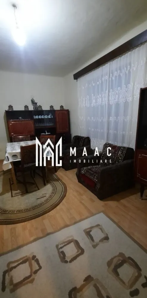Casă cu teren generos | 18 km de Sibiu | 2400 mp teren | Anexe& Construcție noua