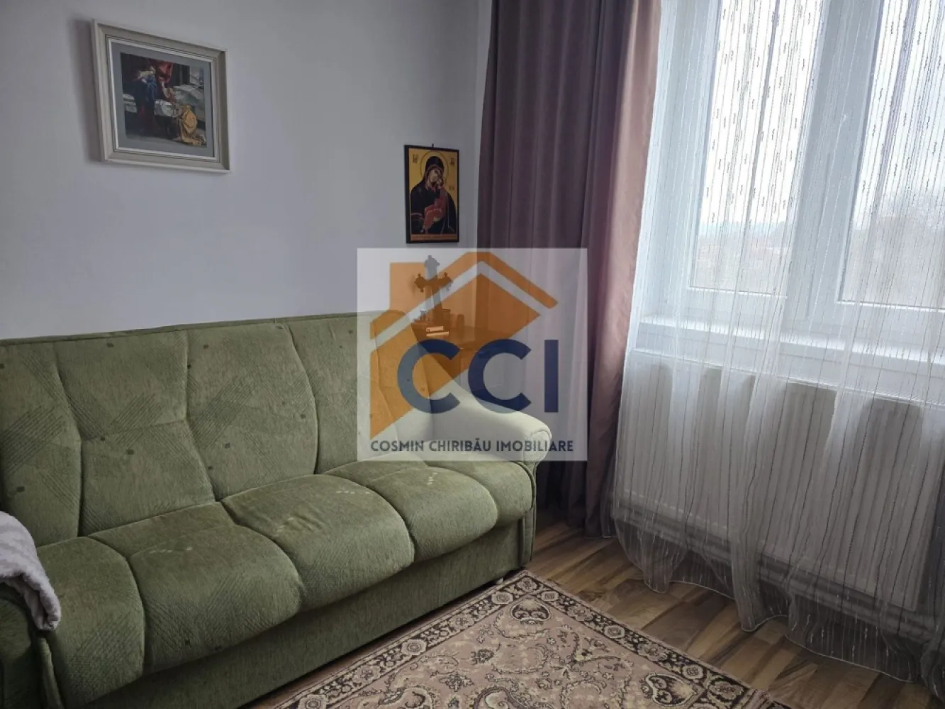 LOC. RACACIUNI, APARTAMENT 3 CAMERE