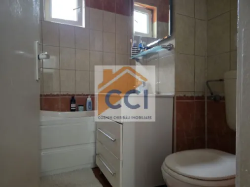LOC. RACACIUNI, APARTAMENT 3 CAMERE
