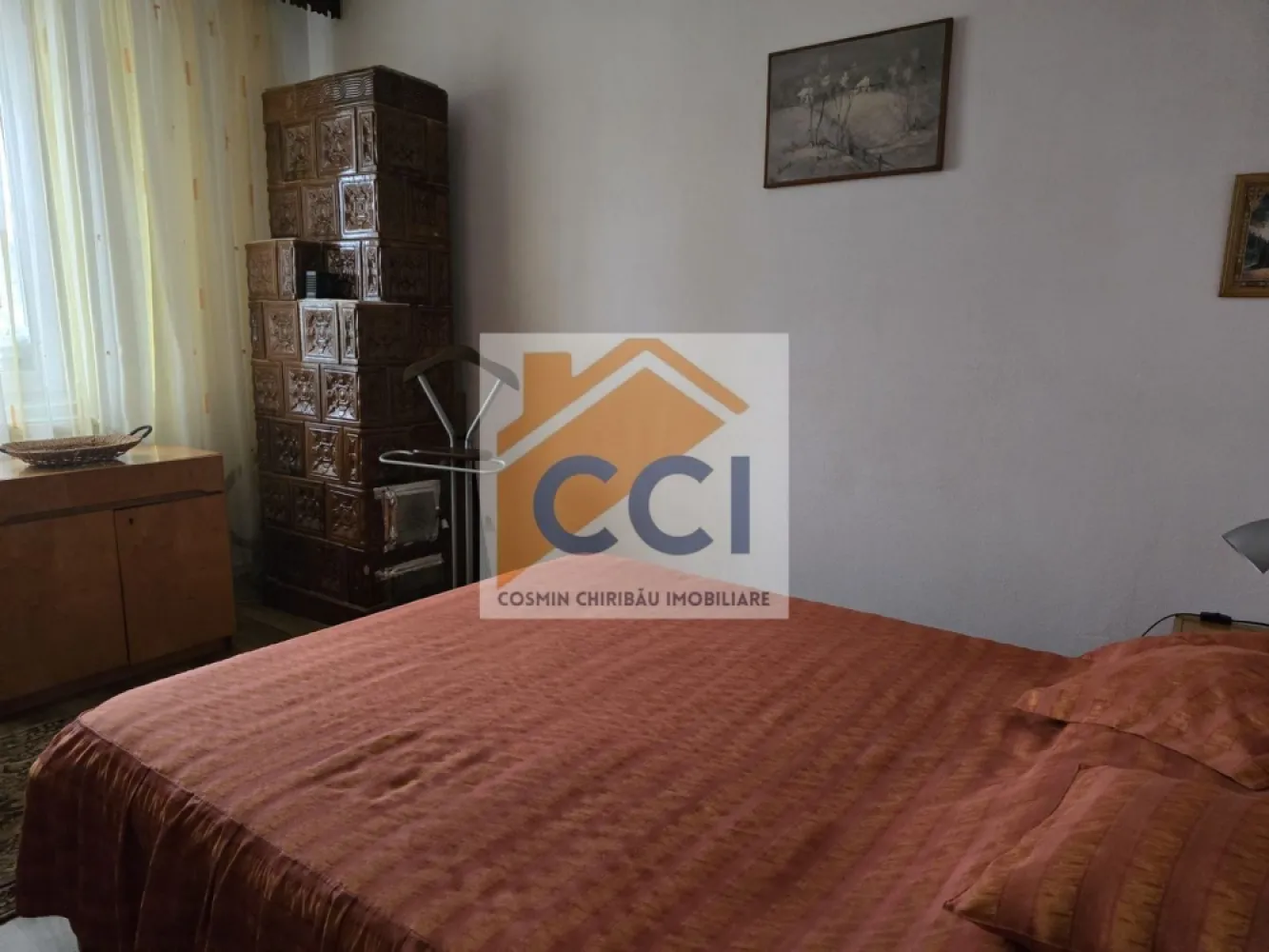 LOC. RACACIUNI, APARTAMENT 3 CAMERE