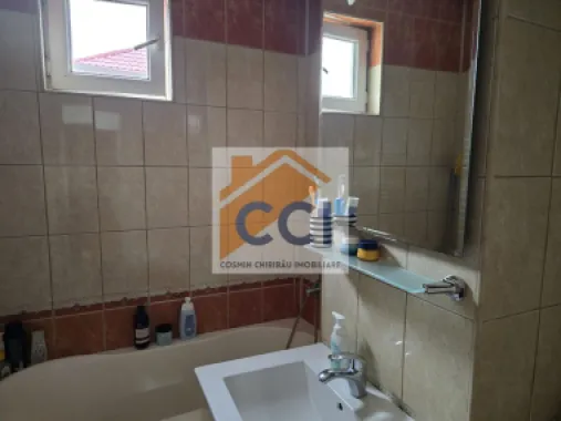 LOC. RACACIUNI, APARTAMENT 3 CAMERE