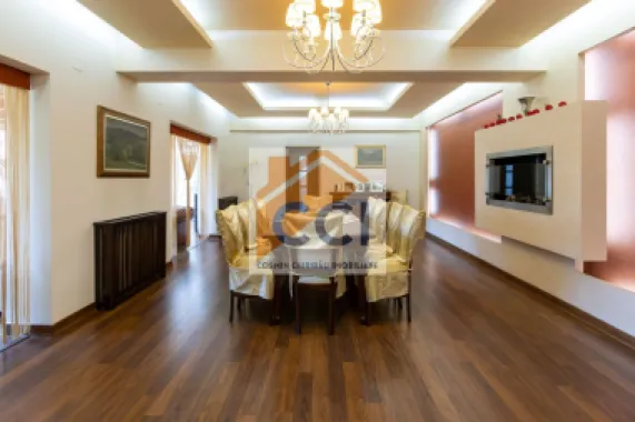 Proprietate exclusivistă ultracentrală -eleganță, spațiu și rafinament