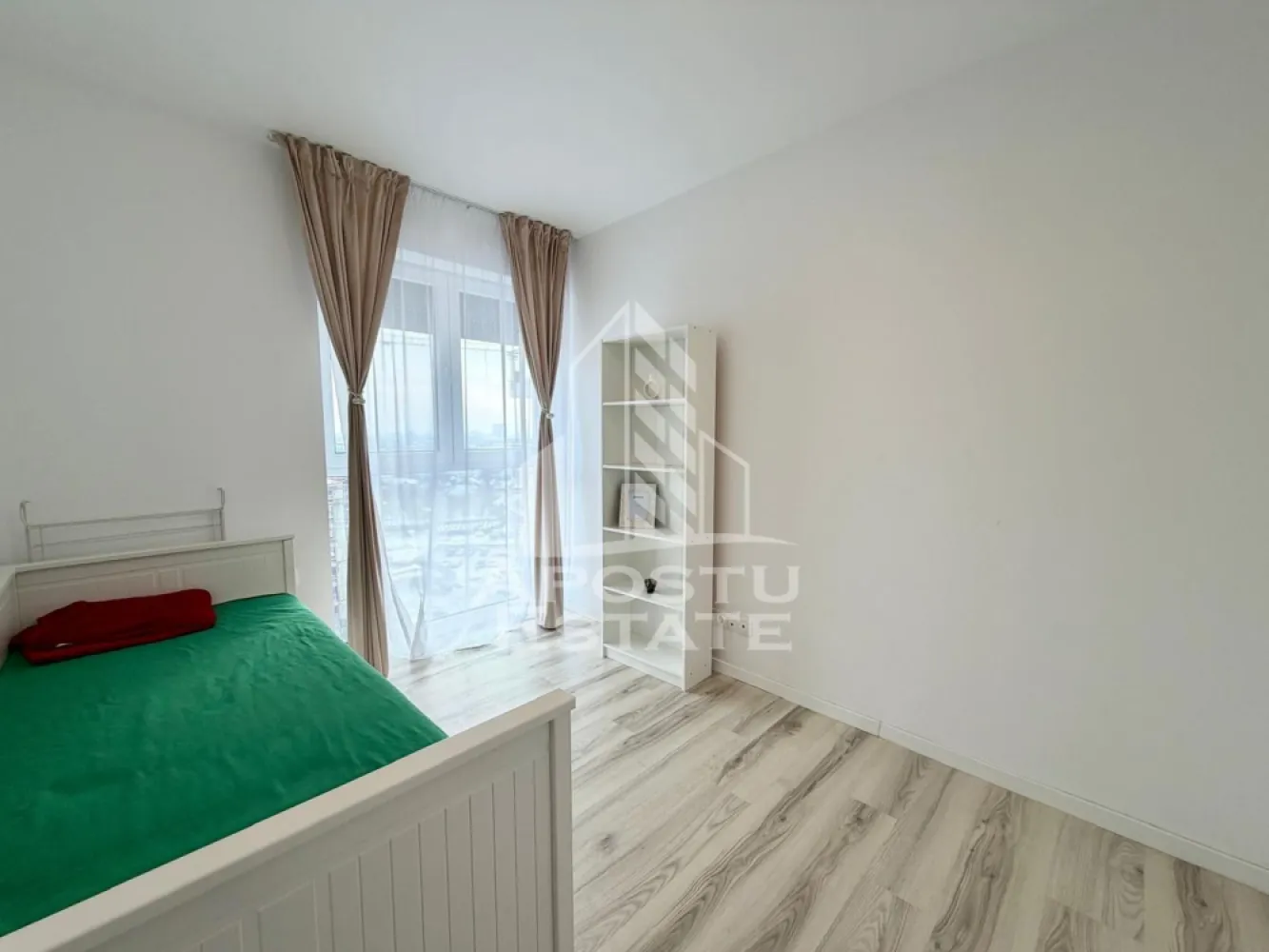 Apartament 3 camere de închiriat, parcare, Denya Forest Timișoara