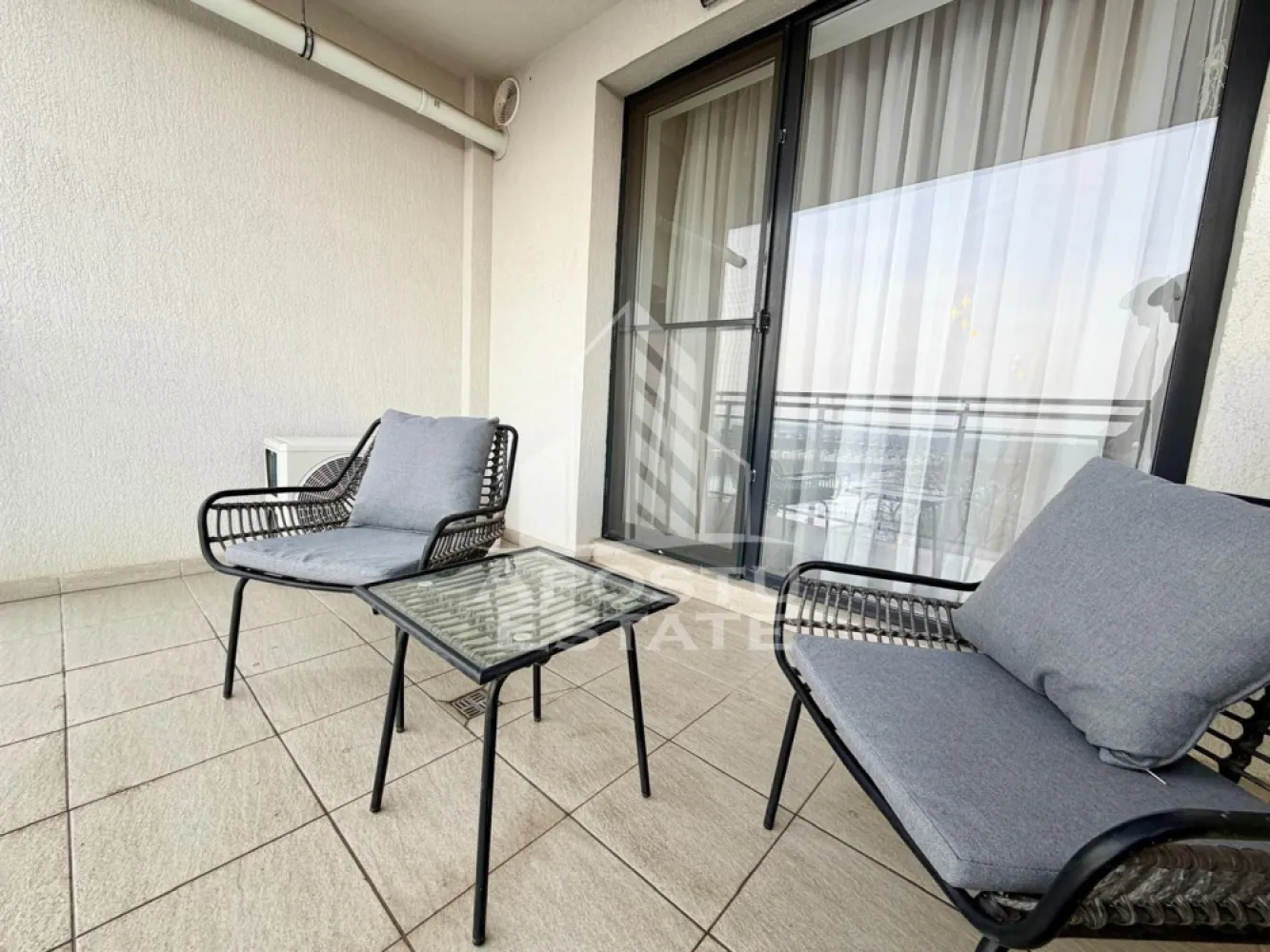 Apartament 3 camere de închiriat, parcare, Denya Forest Timișoara
