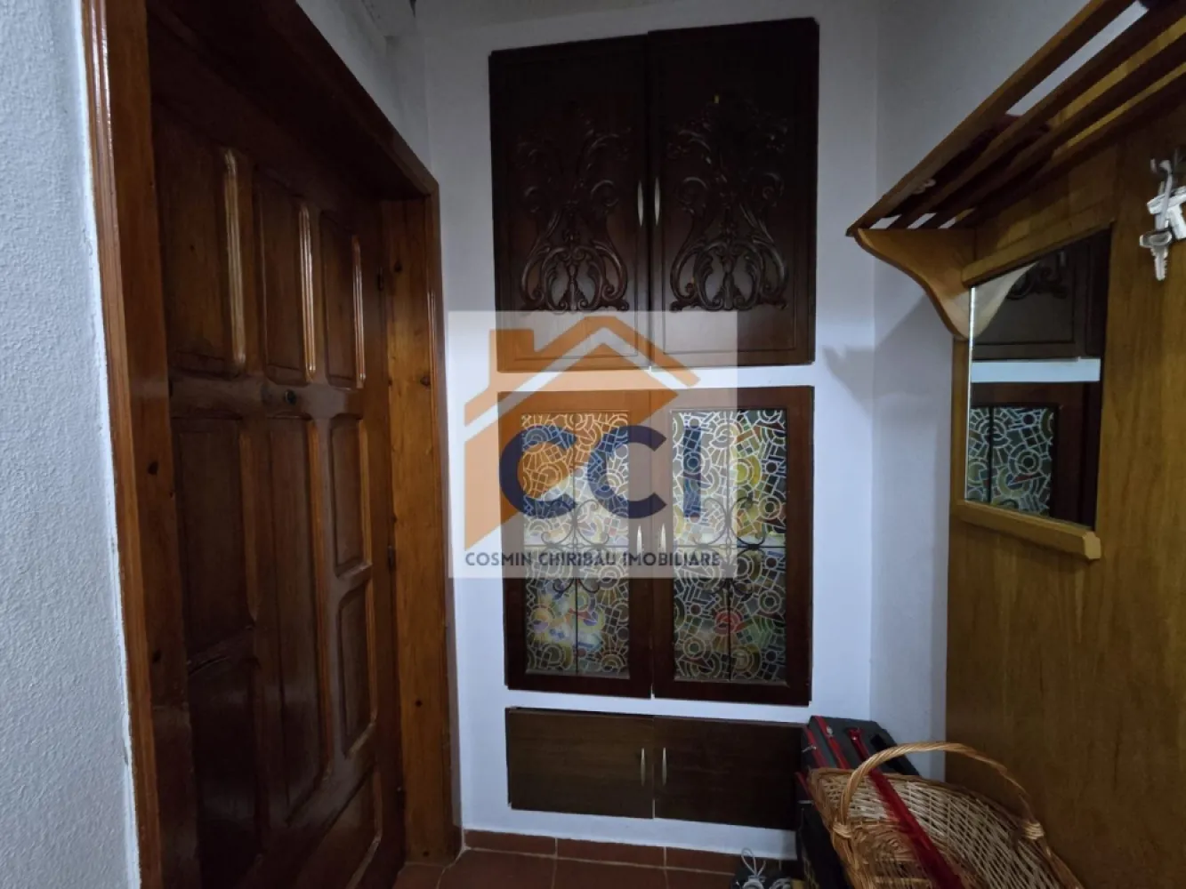 LOC. RACACIUNI, APARTAMENT 3 CAMERE
