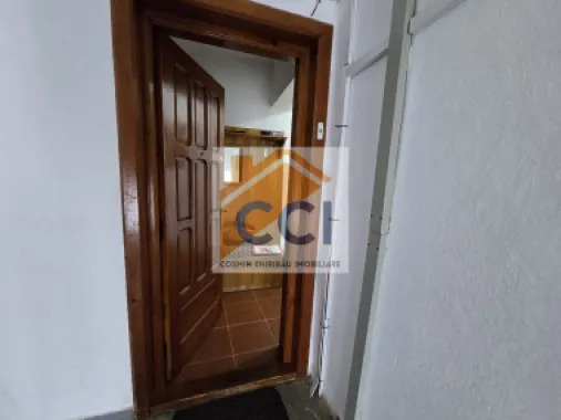 LOC. RACACIUNI, APARTAMENT 3 CAMERE