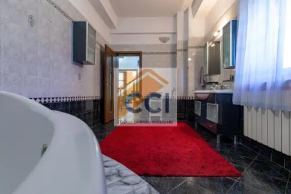 Proprietate exclusivistă ultracentrală -eleganță, spațiu și rafinament