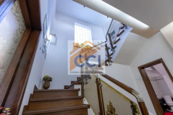 Proprietate exclusivistă ultracentrală -eleganță, spațiu și rafinament