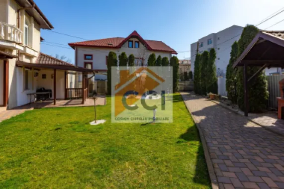 Proprietate exclusivistă ultracentrală -eleganță, spațiu și rafinament