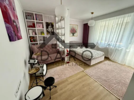 Apartament cu 2 camere in strada Moldovei.