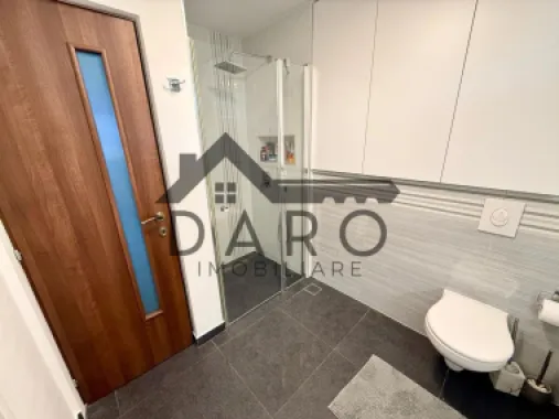 Apartament cu 2 camere in strada Moldovei.