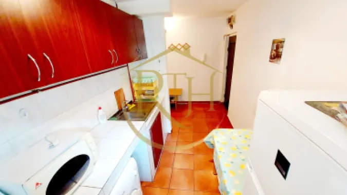 Oferim spre inchiriere apartament 1 camera, decomandat, Complex Studentesc
