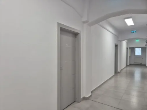 Comision 0 - Spații birouri libere, zonă centrală