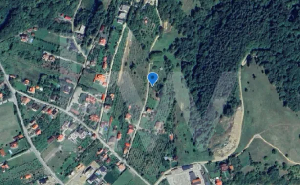 Teren Intravilan 977 mp de Vânzare în Cisnădioara – Locație de Poveste