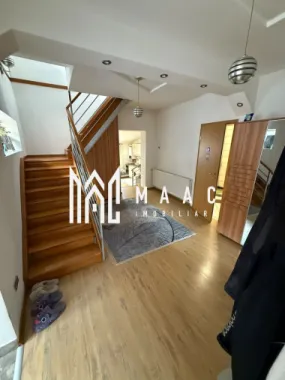 Casă de vânzare 4 camere | Lupeni, Sibiu | 141 mp utili, teren 676 mp