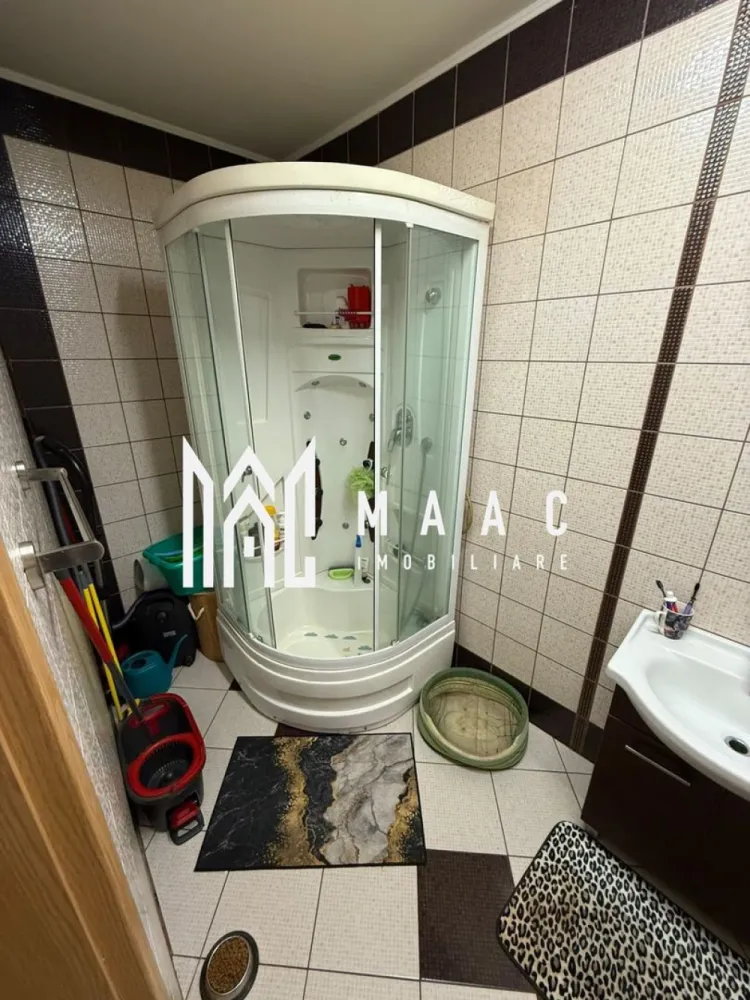 Casă de vânzare 4 camere | Lupeni, Sibiu | 141 mp utili, teren 676 mp