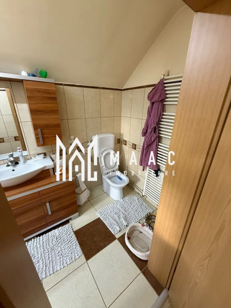 Casă de vânzare 4 camere | Lupeni, Sibiu | 141 mp utili, teren 676 mp