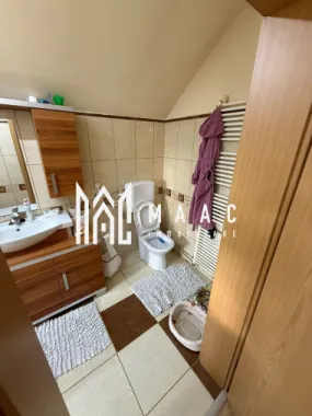 Casă de vânzare 4 camere | Lupeni, Sibiu | 141 mp utili, teren 676 mp