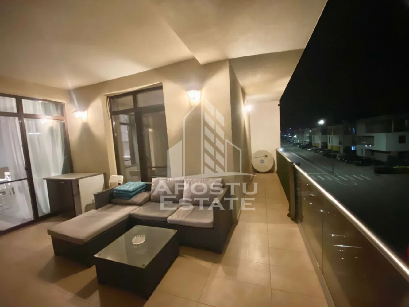 Apartament 3 camere cu dressing ,Dumbravita Dechalton